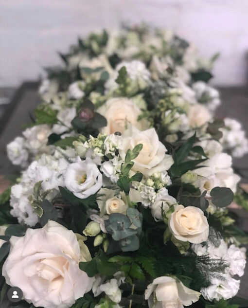 Floral heart by Rose&Mary florist