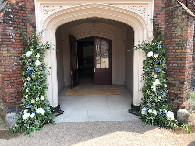 flower column